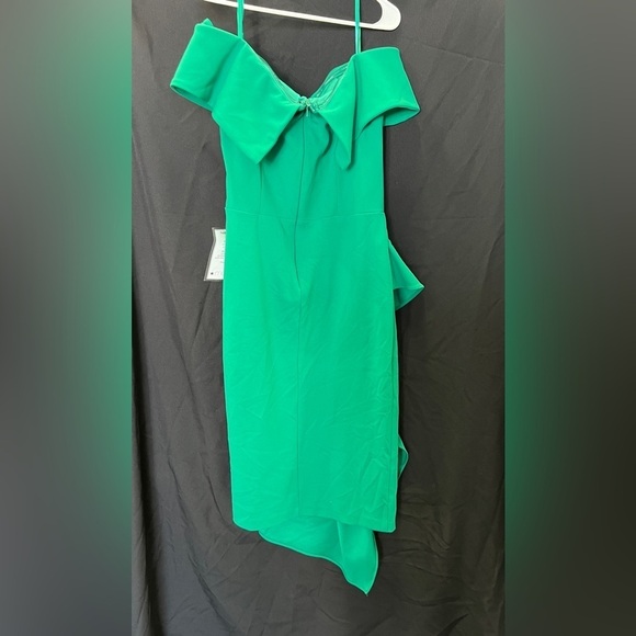 Betsy & Adam Off-the-Shoulder Stretch Crepe Drape Front Sheath Midi Dress - Picture 5 of 7